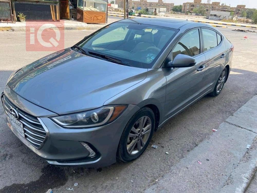هیوندای ئەلەنترا